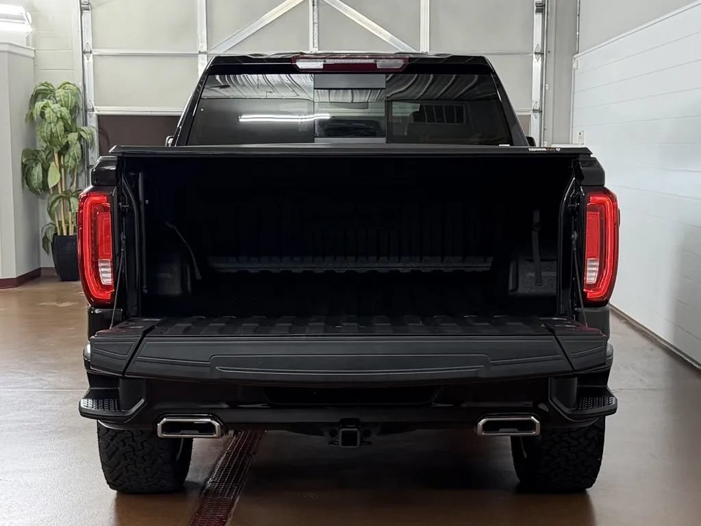 Used 2021 GMC Sierra 1500 AT4 w/ AT4 Preferred Package AWD/4WD image 5