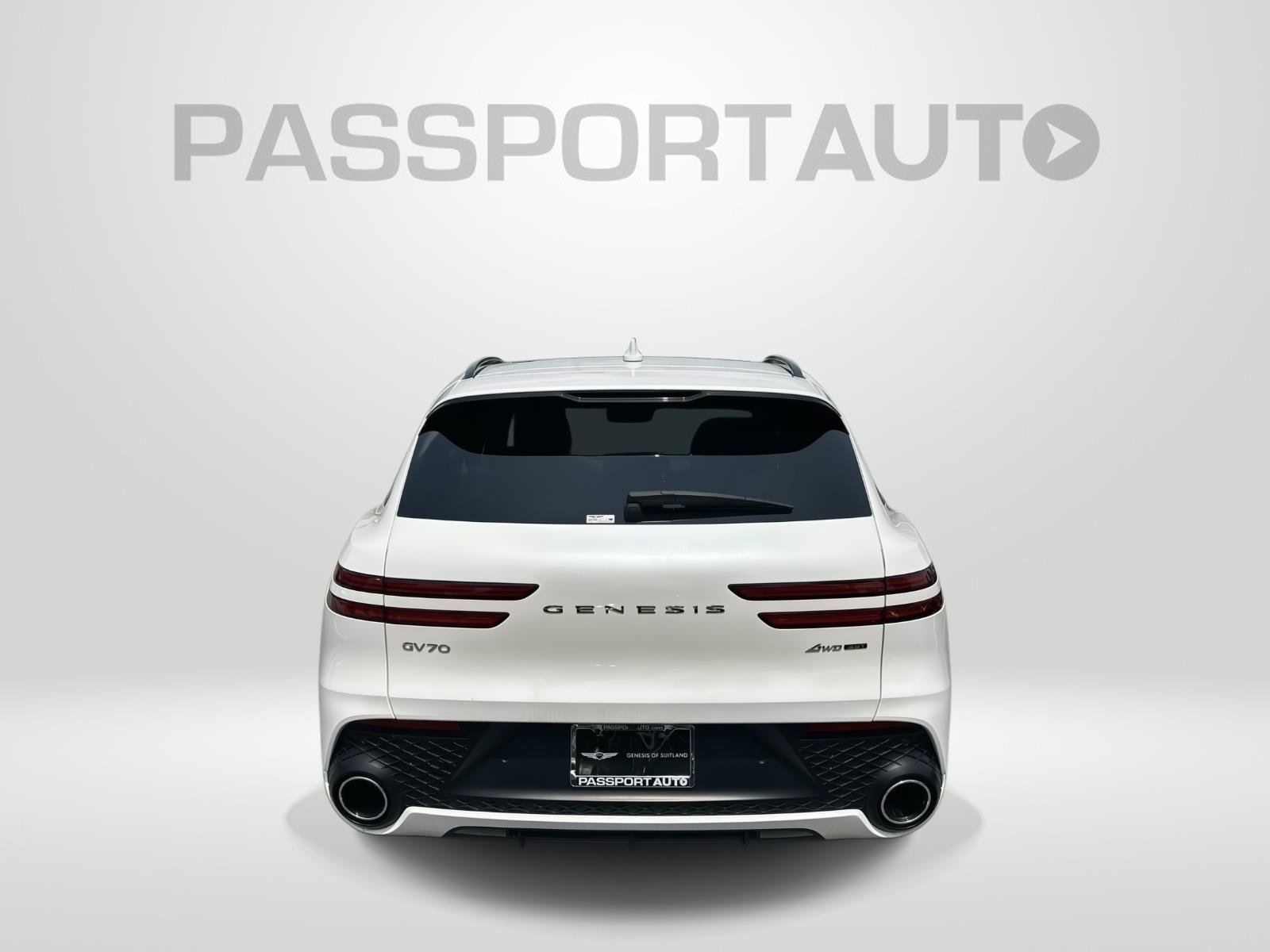Used 2025 Genesis GV70 3.5T Sport w/ Sport Advanced Package AWD/4WD image 4