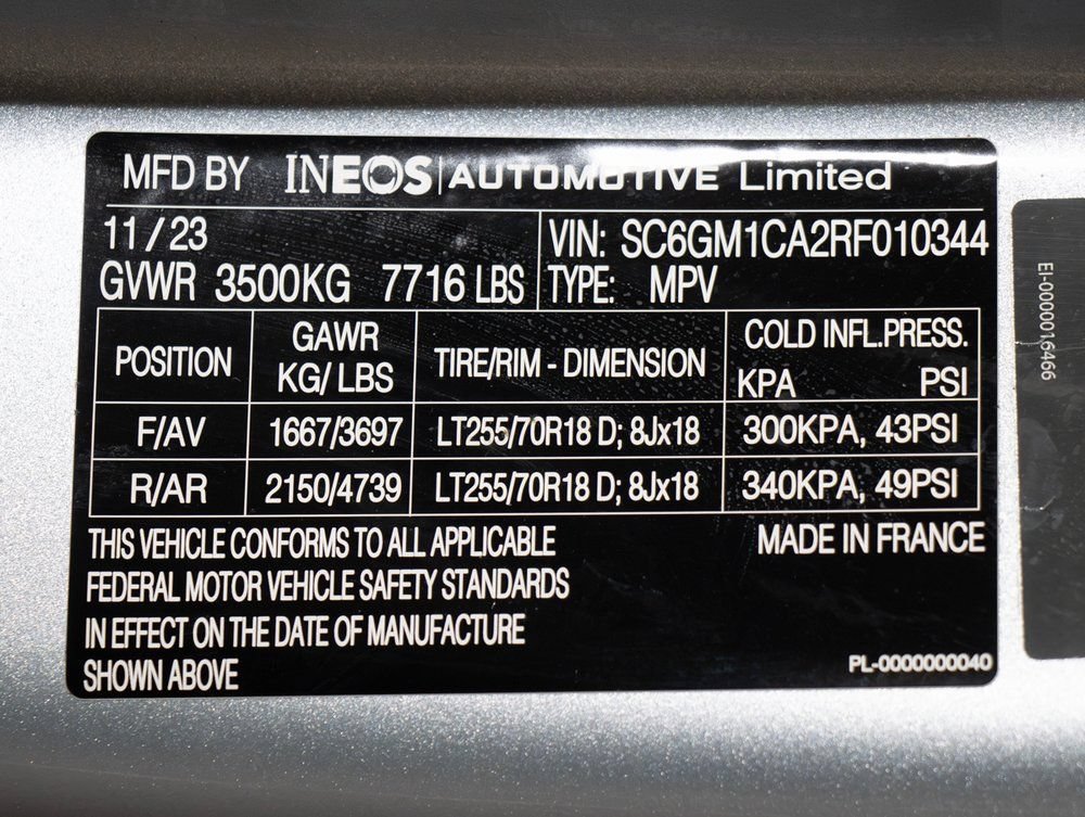 Used 2024 INEOS Grenadier Station Wagon AWD/4WD image 23