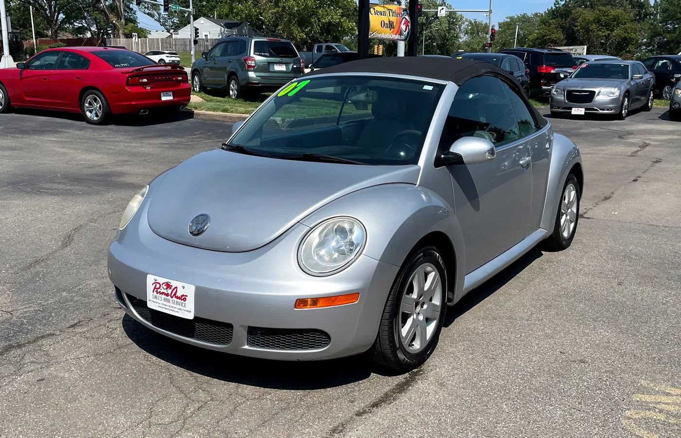 Used 2007 Volkswagen Beetle Convertible w/ Package 1 FWD image 4
