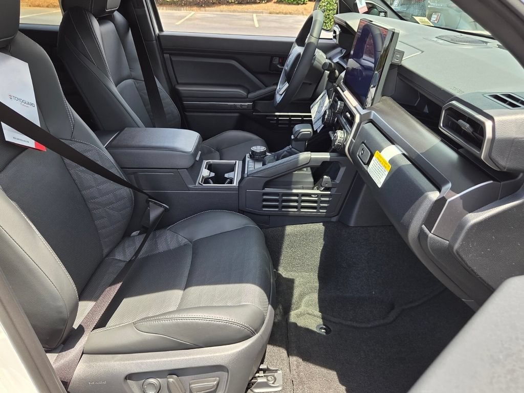 New 2026 Toyota 4Runner TRD Off-Road Premium AWD/4WD image 17