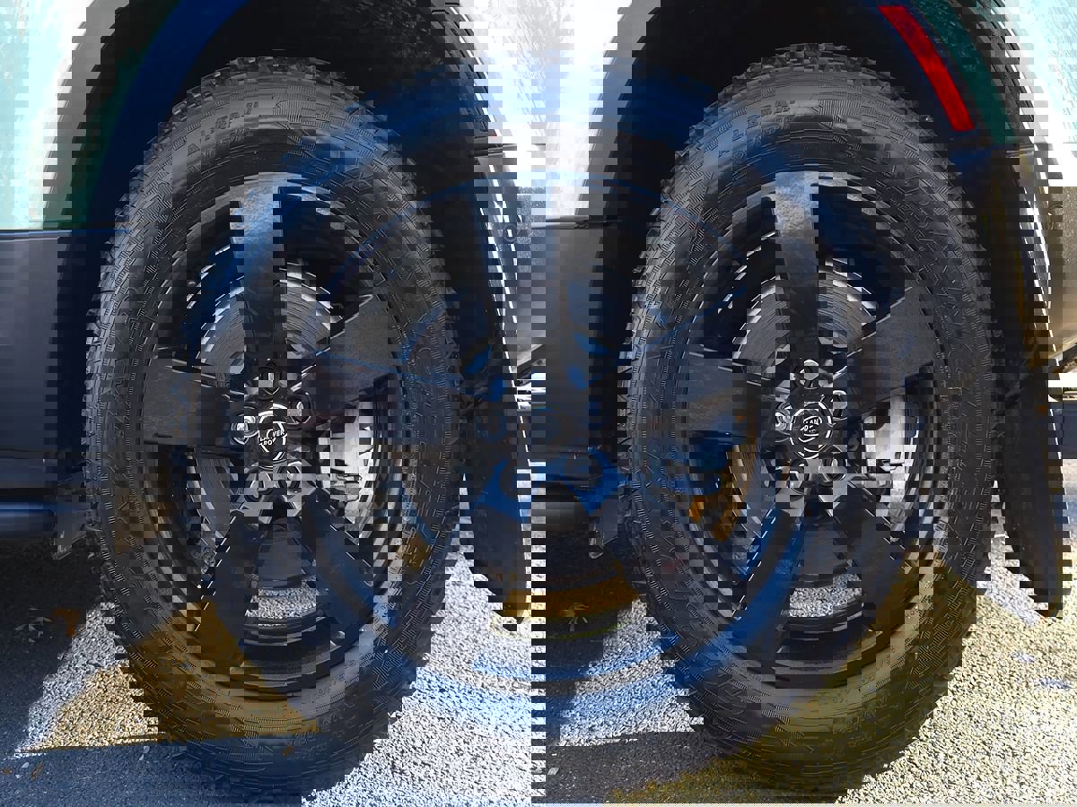 Used 2023 Land Rover Defender 110 75th Limited Edition image 74