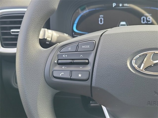 New 2026 Hyundai Venue SE image 5