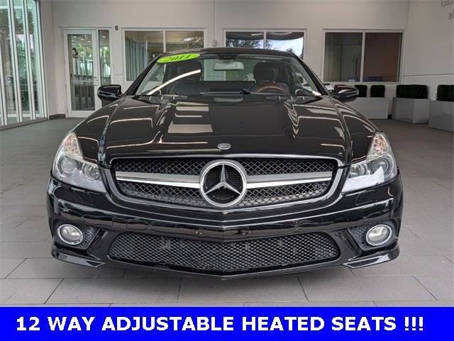 Used 2011 Mercedes-Benz SL 550 image 2