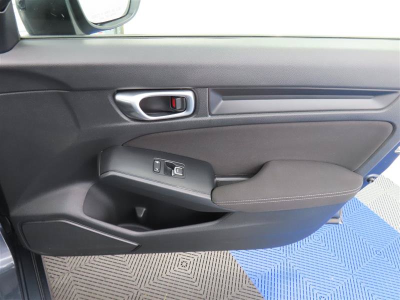 Used 2023 Honda Civic Sport image 29