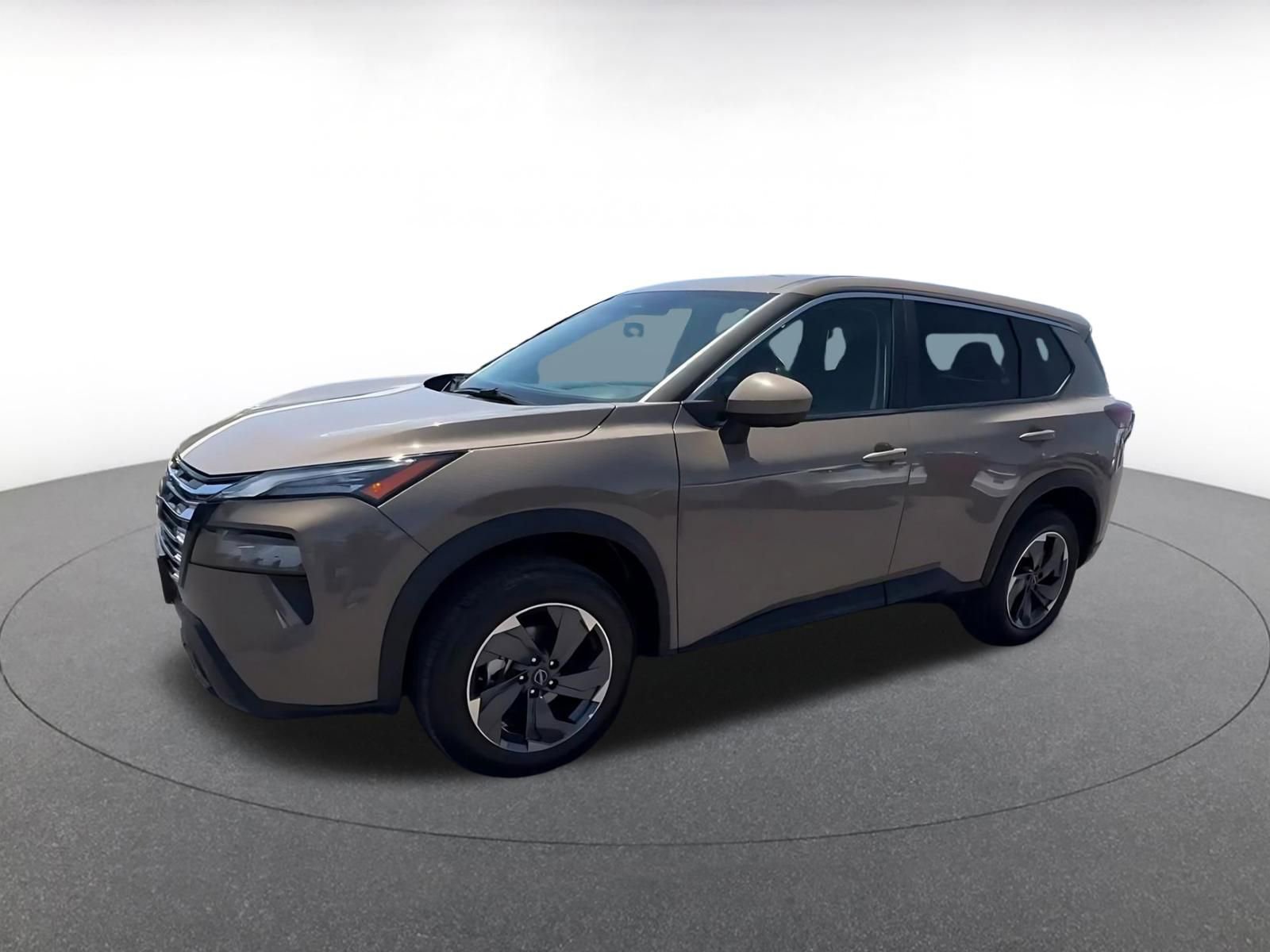 Used 2025 Nissan Rogue SV FWD image 8
