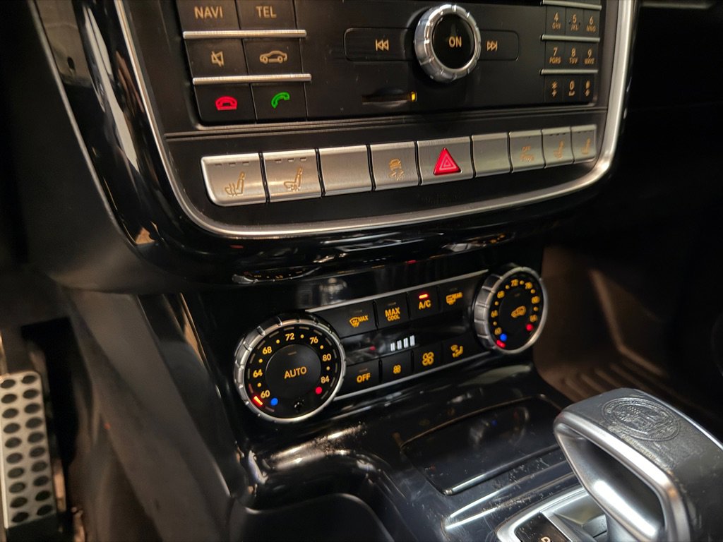 Used 2017 Mercedes-Benz G 65 AMG 4MATIC image 39