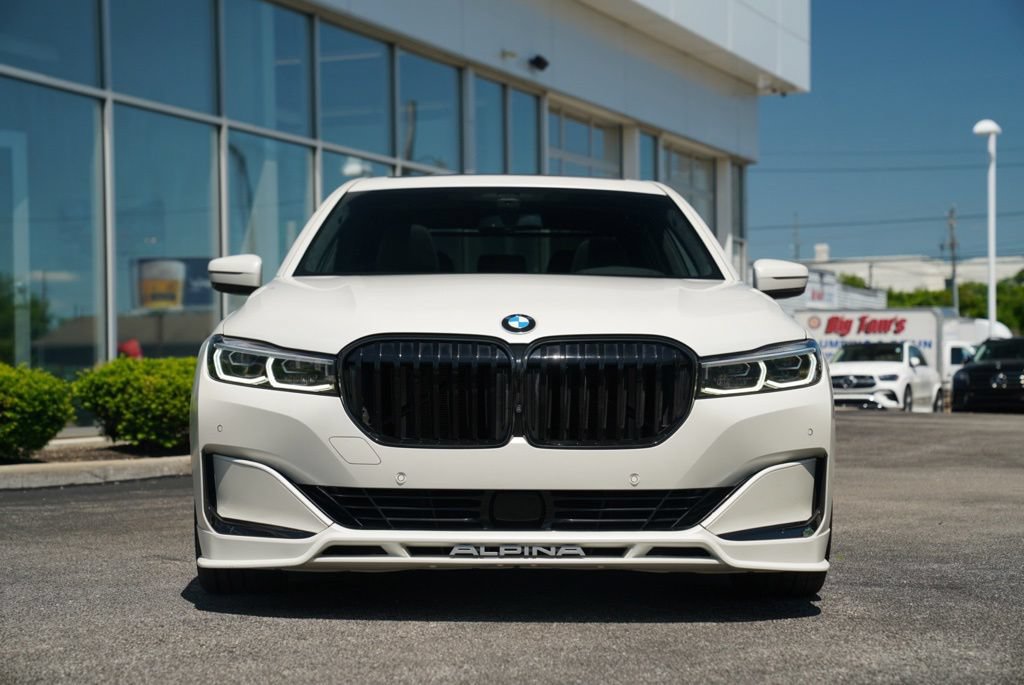 Used 2022 BMW ALPINA B7 xDrive w/ Luxury Rear Seating Package AWD/4WD image 25