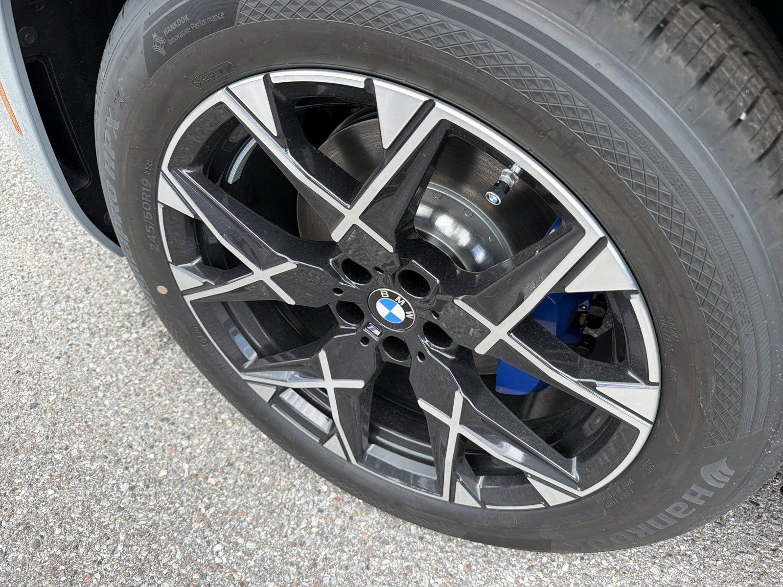 New 2026 BMW X3 xDrive30i w/ Premium Package AWD/4WD image 10