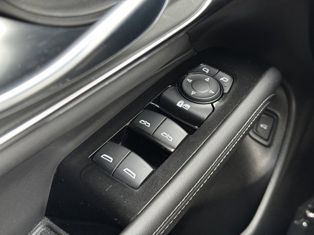 Certified 2022 Cadillac CT4 Luxury w/ Sun And Sound Package image 36