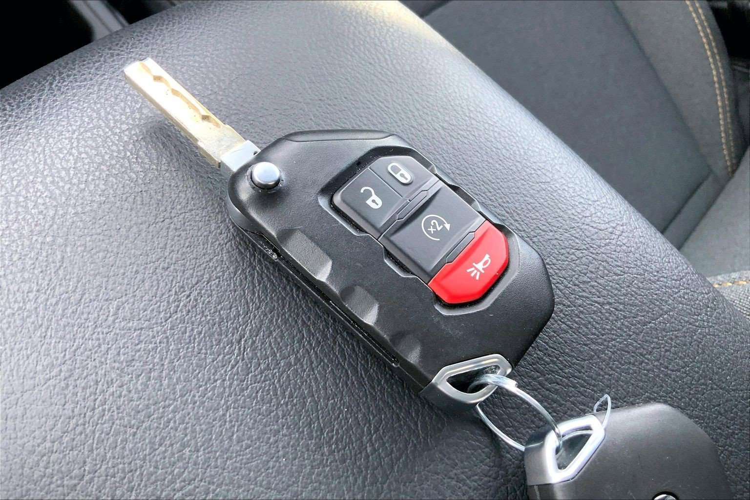 Certified 2025 Jeep Wrangler Sport image 12