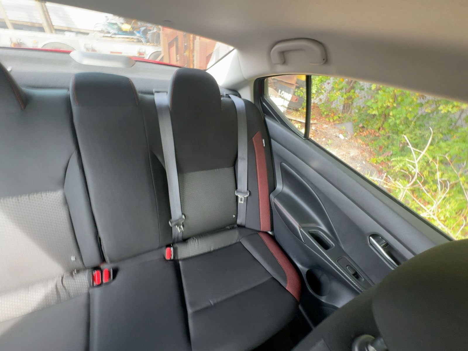 Used 2024 Nissan Versa SR image 16