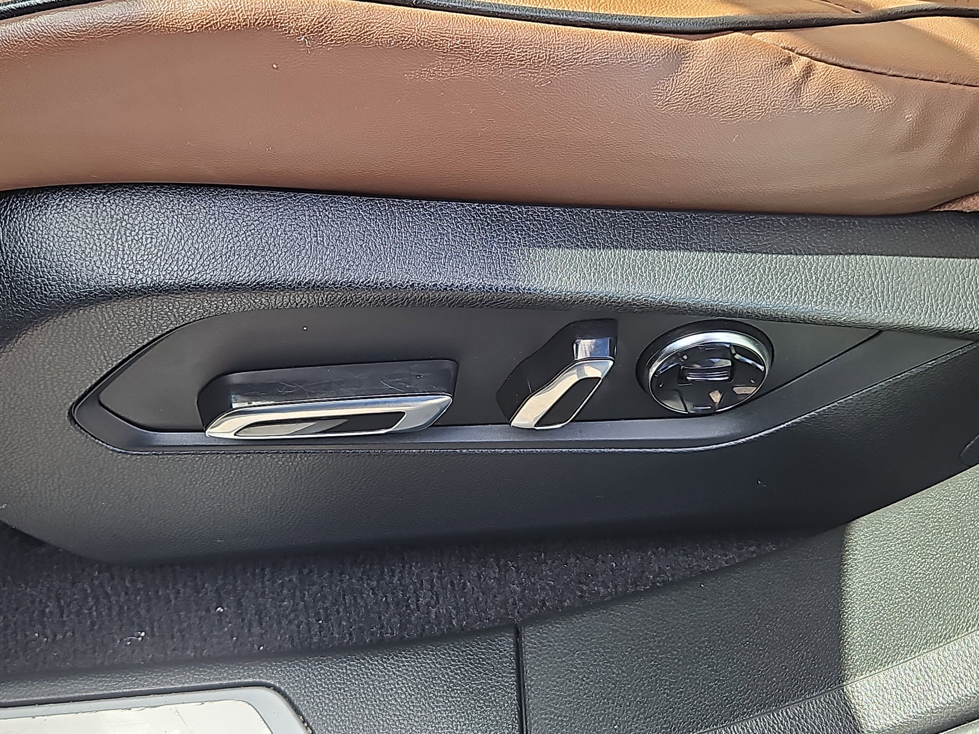 Used 2020 Acura RDX AWD w/ Advance Package image 18