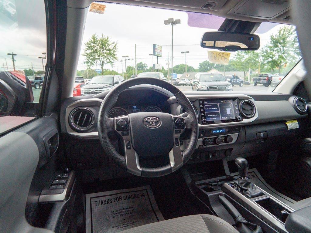 Used 2022 Toyota Tacoma SR5 w/ Technology Package RWD image 12