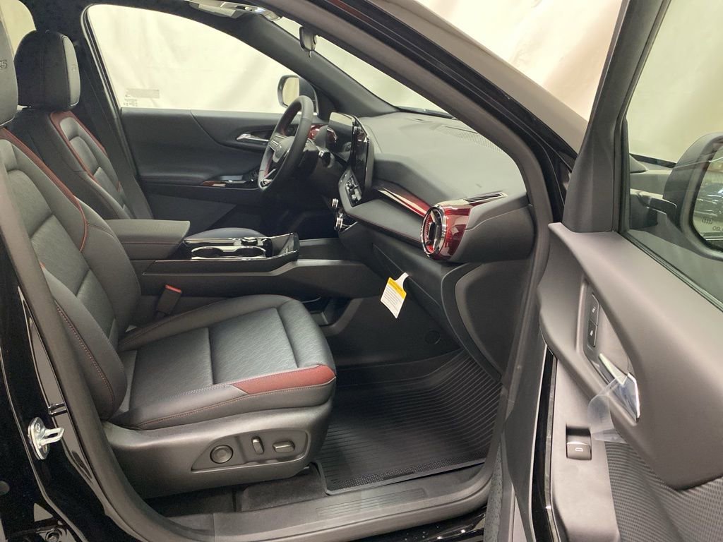 New 2026 Chevrolet Equinox RS w/ Convenience Package III image 15