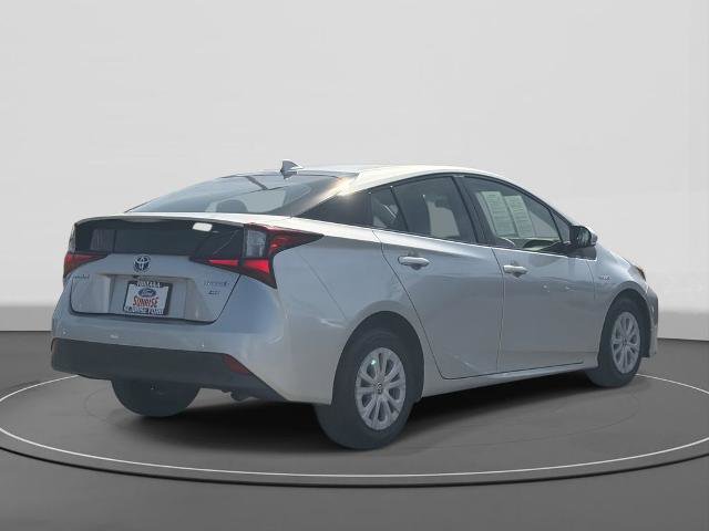 Used 2019 Toyota Prius L Eco w/ Carpet Mat Package FWD image 5