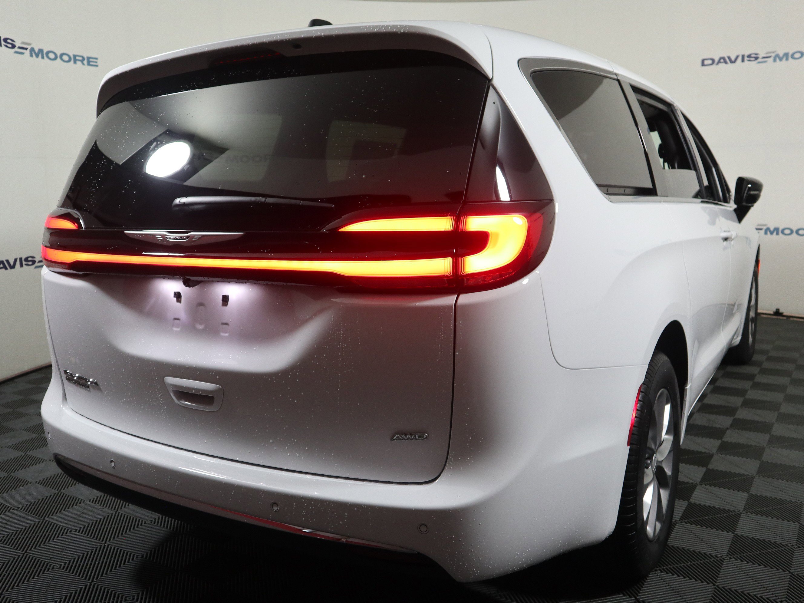 New 2026 Chrysler Pacifica Select image 6