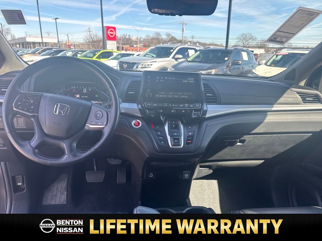 Used 2024 Honda Odyssey EX-L image 13