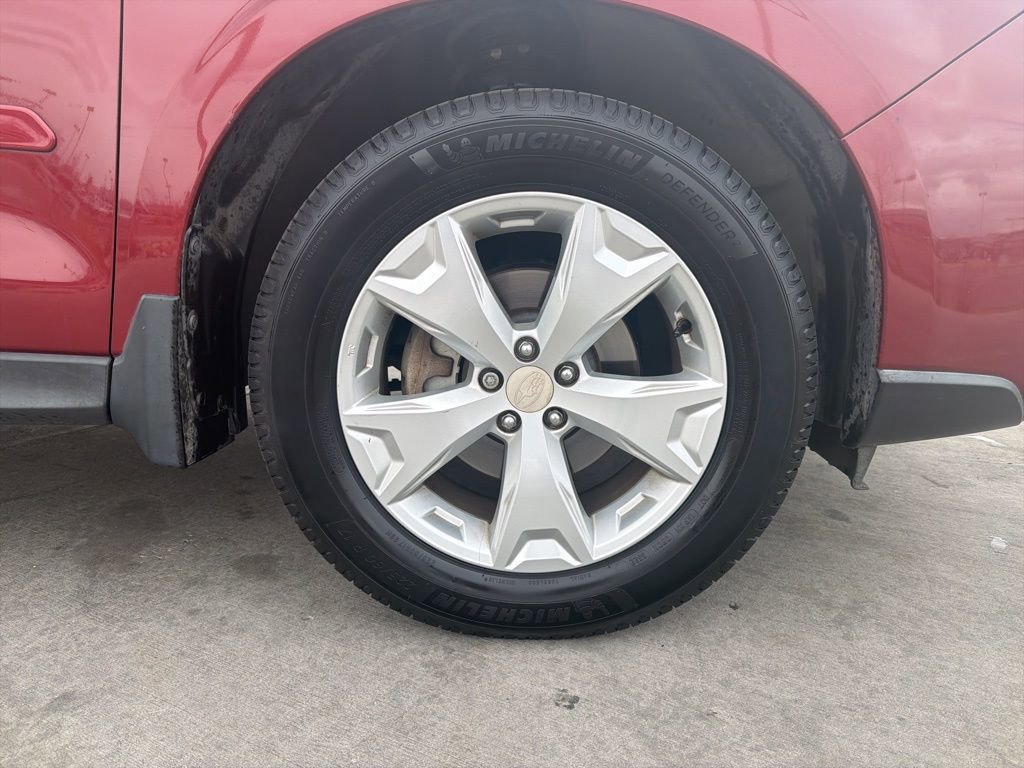 Used 2014 Subaru Forester 2.5i Premium w/ All-Weather Package image 28