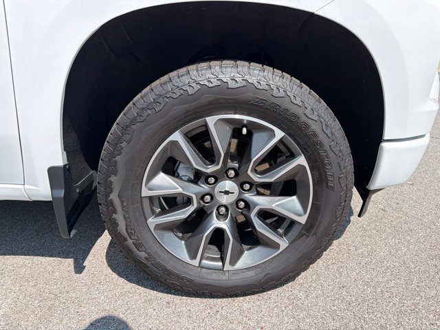 Used 2023 Chevrolet Silverado 1500 RST w/ Convenience Package II AWD/4WD image 23