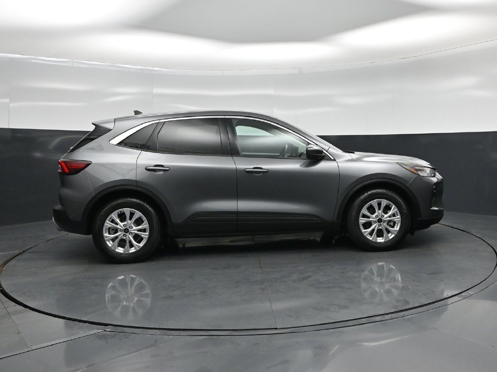 Used 2023 Ford Escape Active w/ Tech Pack #2 FWD image 25