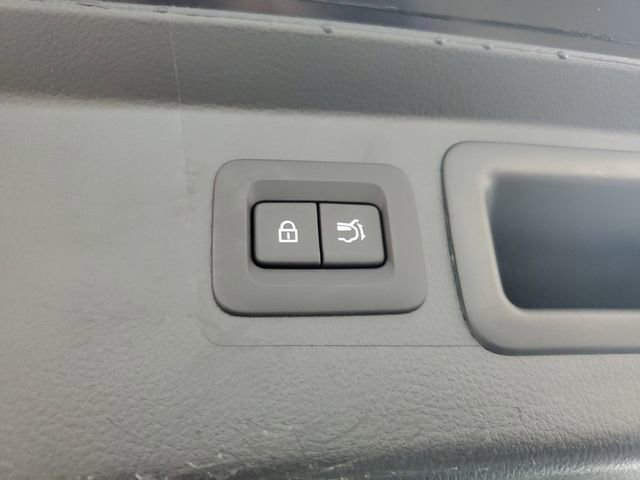 Used 2025 MAZDA CX-50 AWD 2.5 Hybrid w/ Premium Pkg image 10