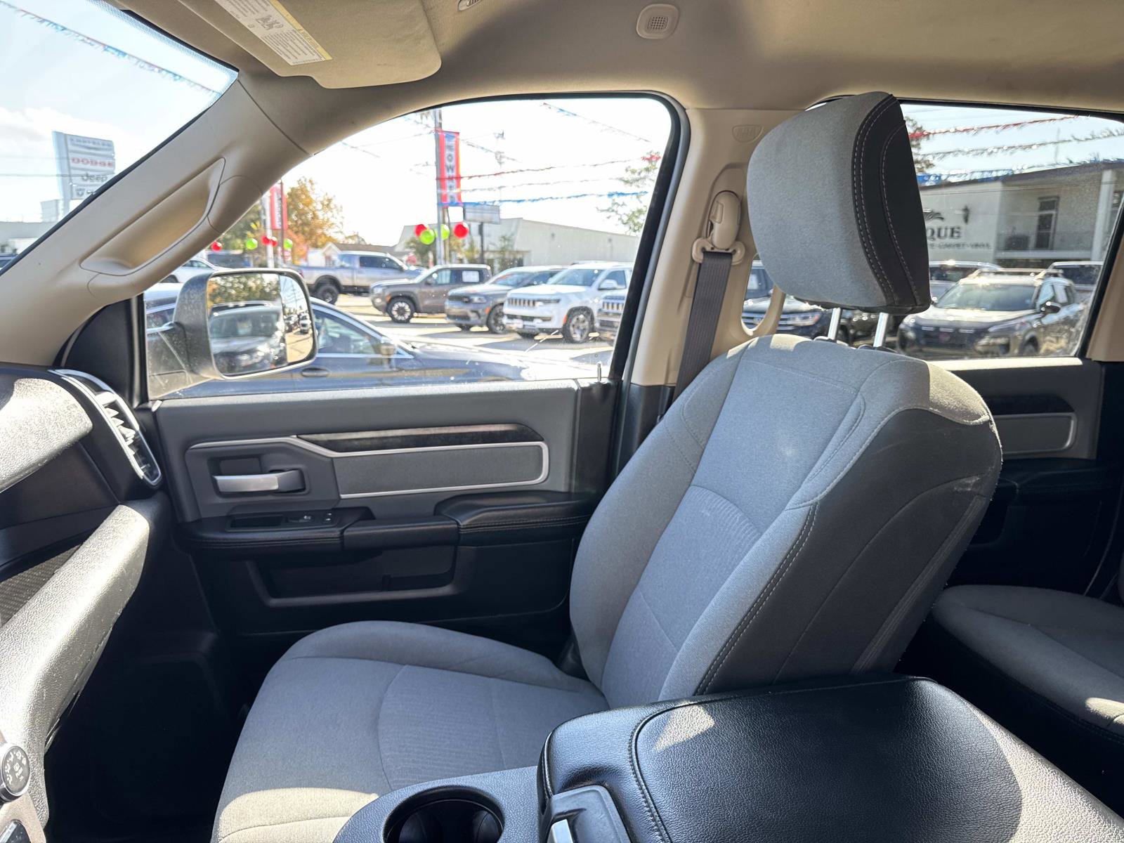 Used 2019 RAM 2500 Big Horn image 15