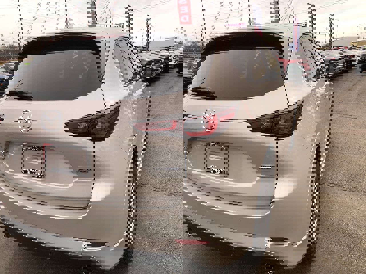 Used 2024 MAZDA CX-5 AWD 2.5 S w/ Select Package image 5