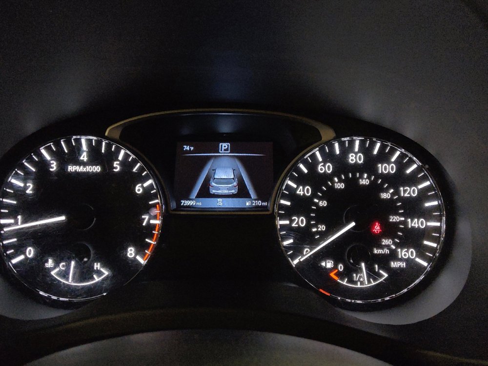 Used 2020 Nissan Pathfinder S image 23