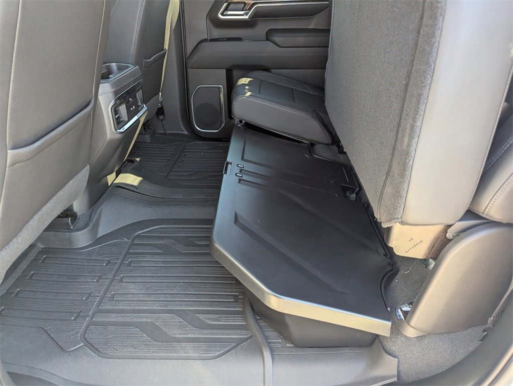 Used 2022 GMC Sierra 1500 Elevation w/ Elevation Premium Package image 17