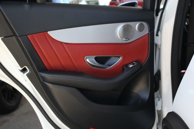 Used 2021 Mercedes-Benz GLC 300 4MATIC Coupe image 34