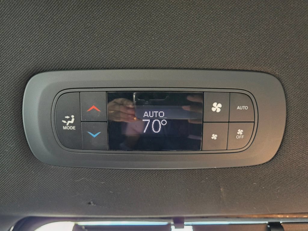 Used 2019 Chrysler Pacifica Touring-L Plus w/ Advanced Safetytec Group FWD image 51