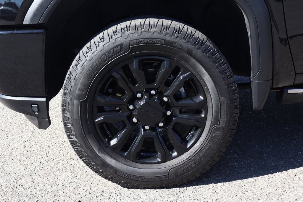 Used 2023 GMC Sierra 3500 Denali w/ Denali Black Diamond Edition image 43
