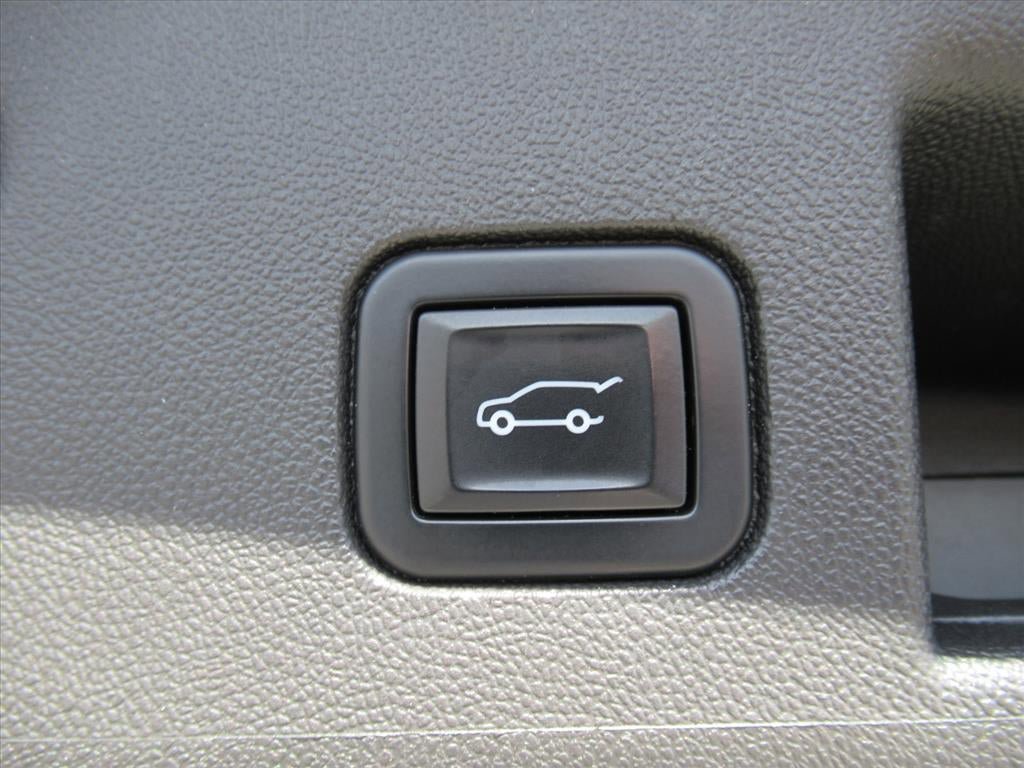 Used 2022 Chevrolet Equinox LT FWD image 30