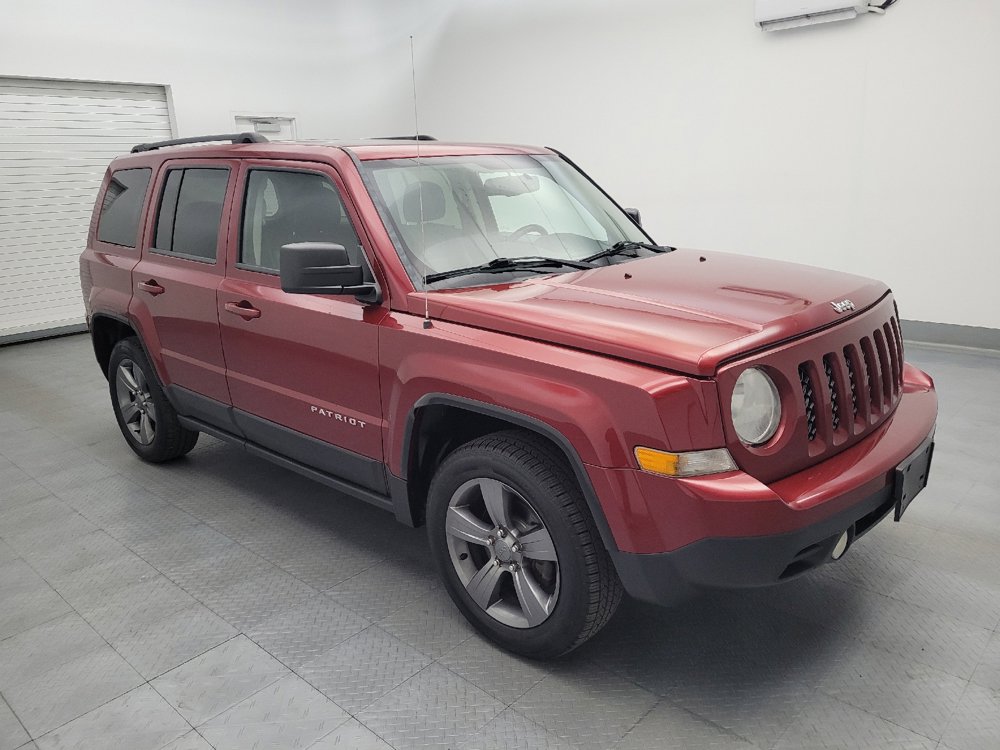 Used 2014 Jeep Patriot High Altitude FWD image 11