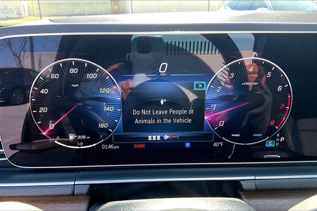 Used 2025 Mercedes-Benz GLE 350 4MATIC image 29