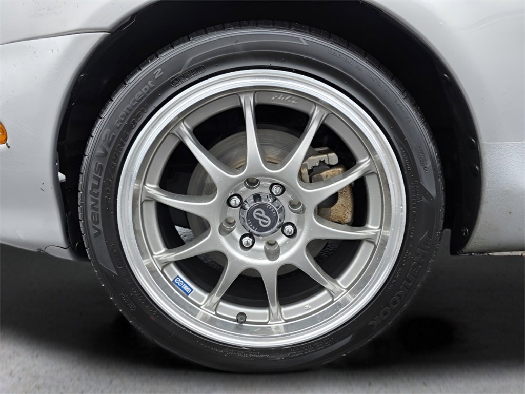 Used 2005 MAZDA MX-5 Miata LS image 10