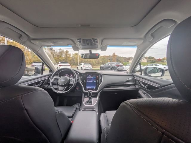 Used 2022 Subaru Outback Limited image 16
