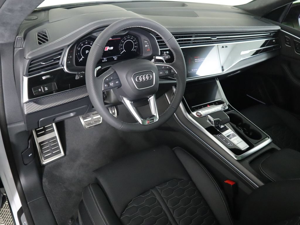 New 2025 Audi RS Q8 performance image 10