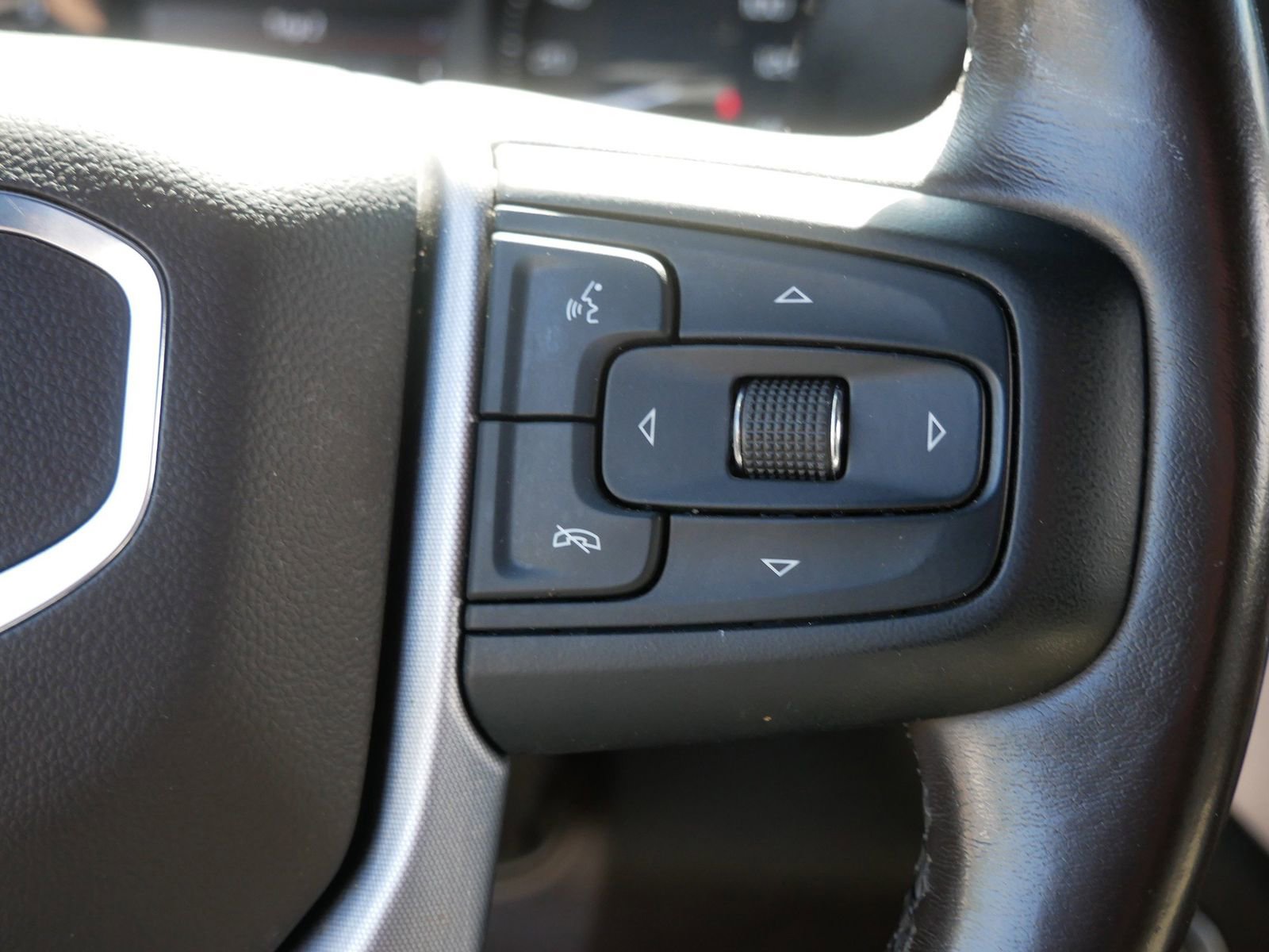 Used 2022 GMC Sierra 2500 SLT w/ SLT Premium Package AWD/4WD image 25
