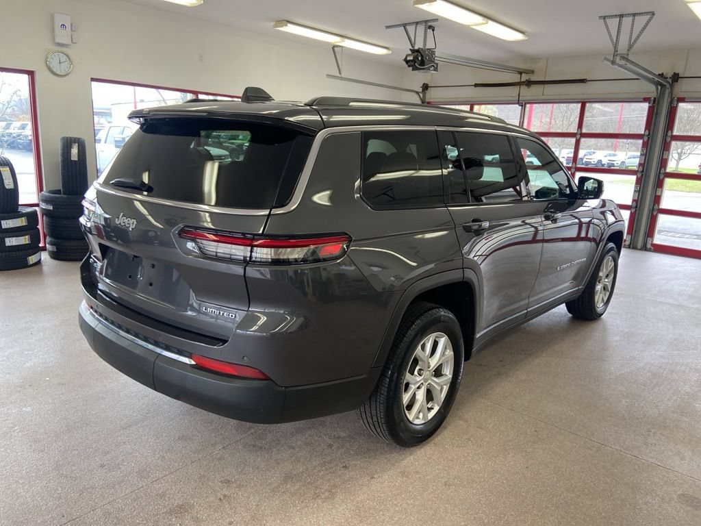 Certified 2023 Jeep Grand Cherokee L Limited AWD/4WD image 16