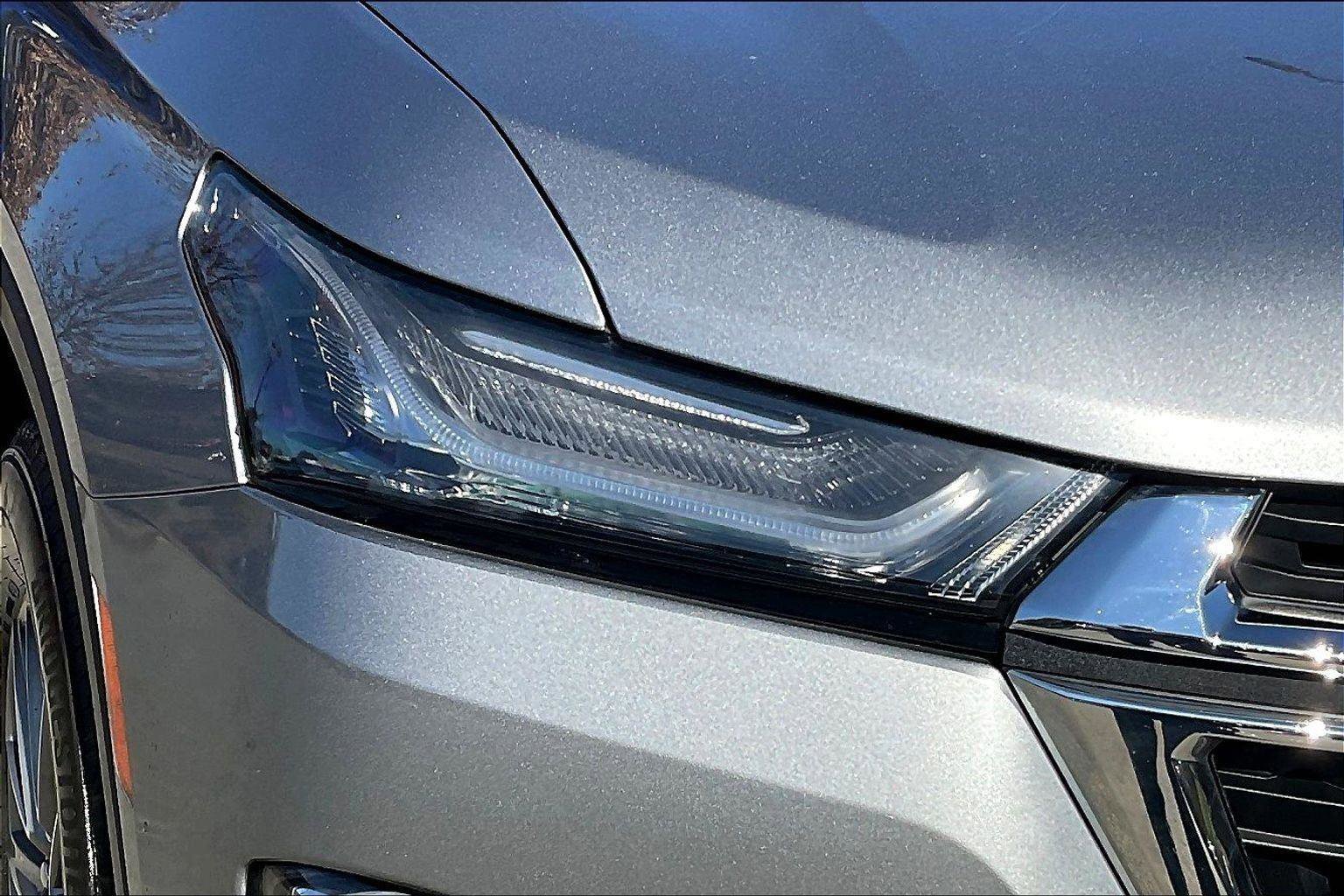 Used 2023 Chevrolet Traverse LT image 31