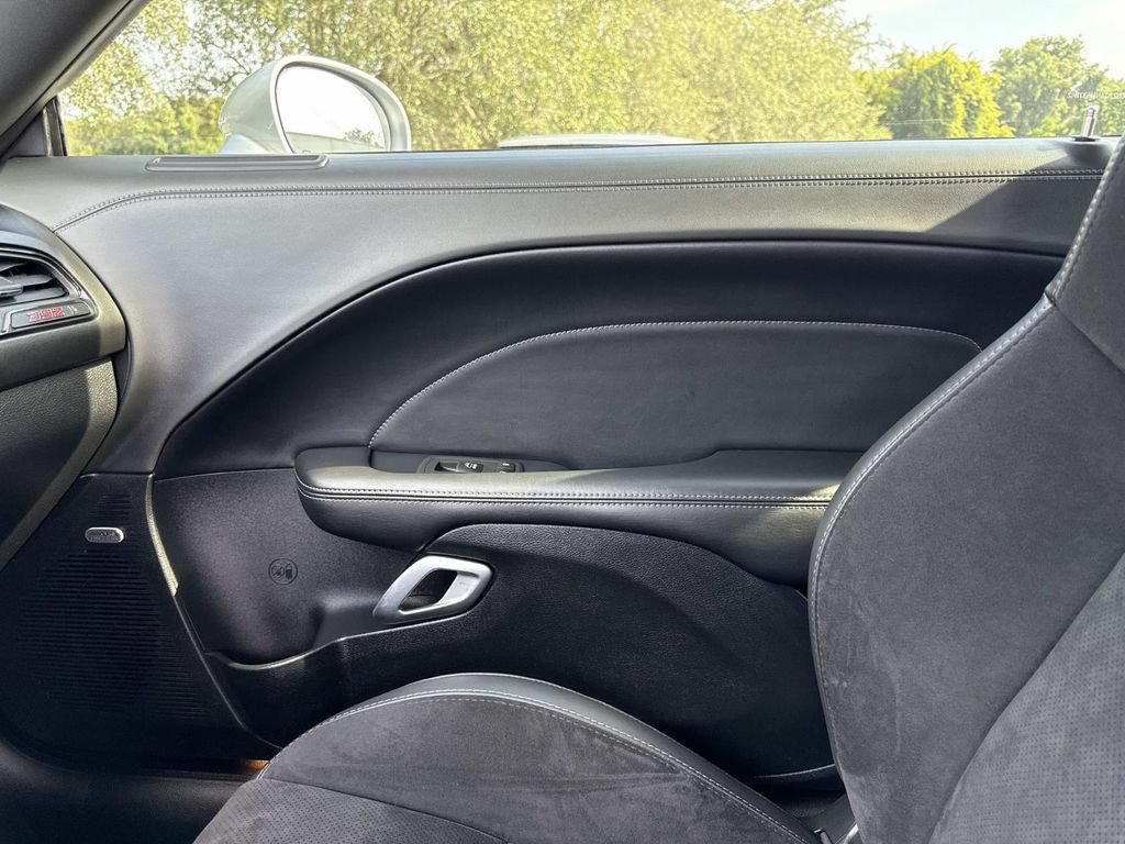 Used 2021 Dodge Challenger R/T Scat Pack RWD image 18