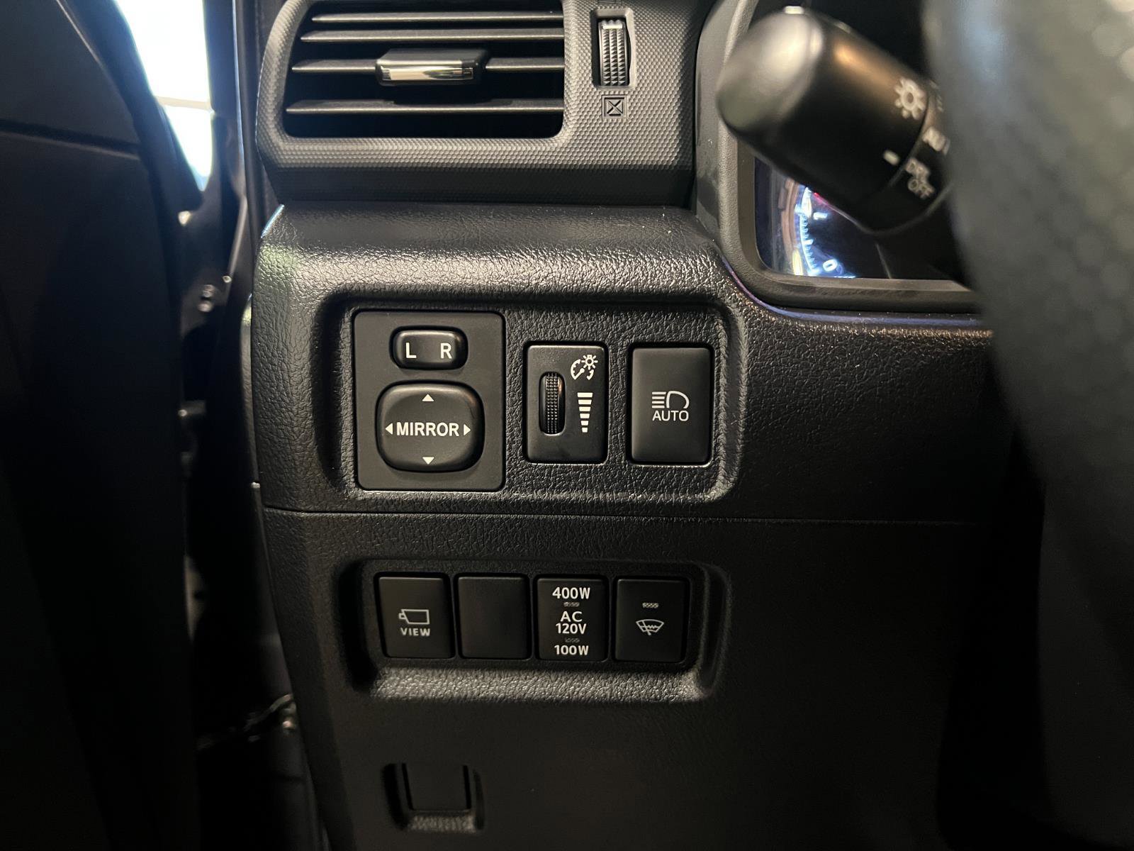 Used 2023 Toyota 4Runner Limited image 15