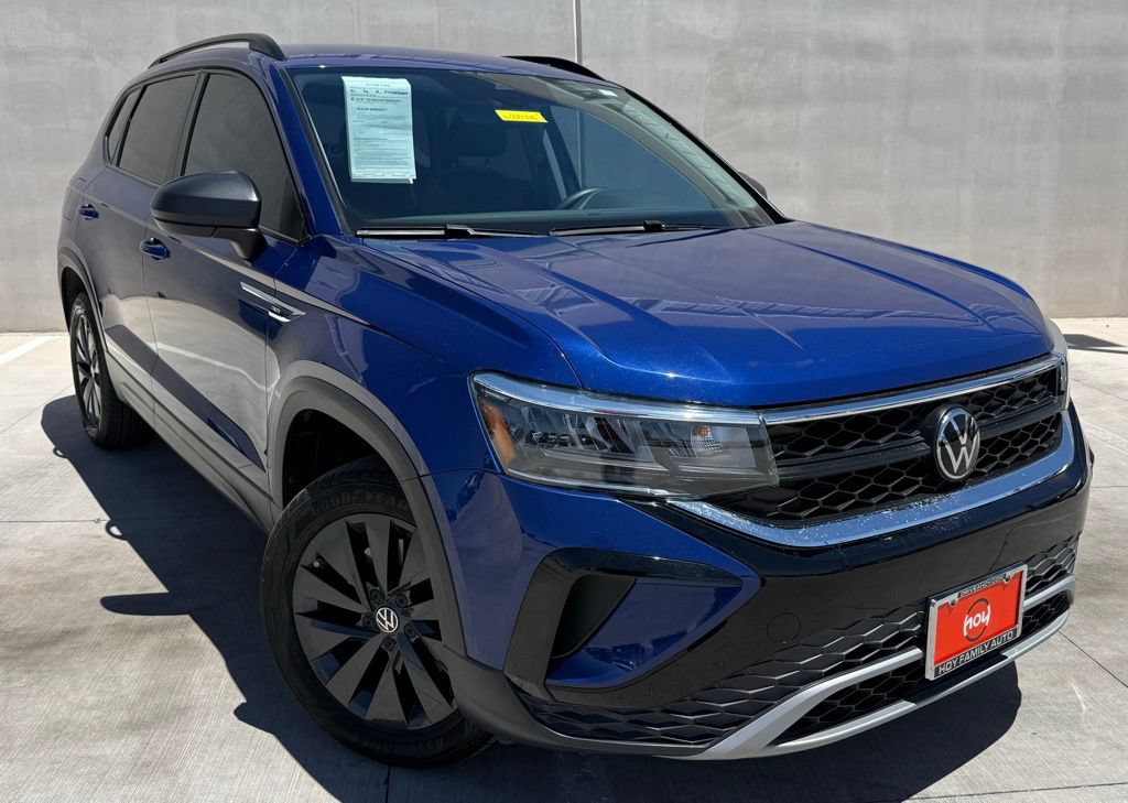 Certified 2024 Volkswagen Taos S FWD image 1