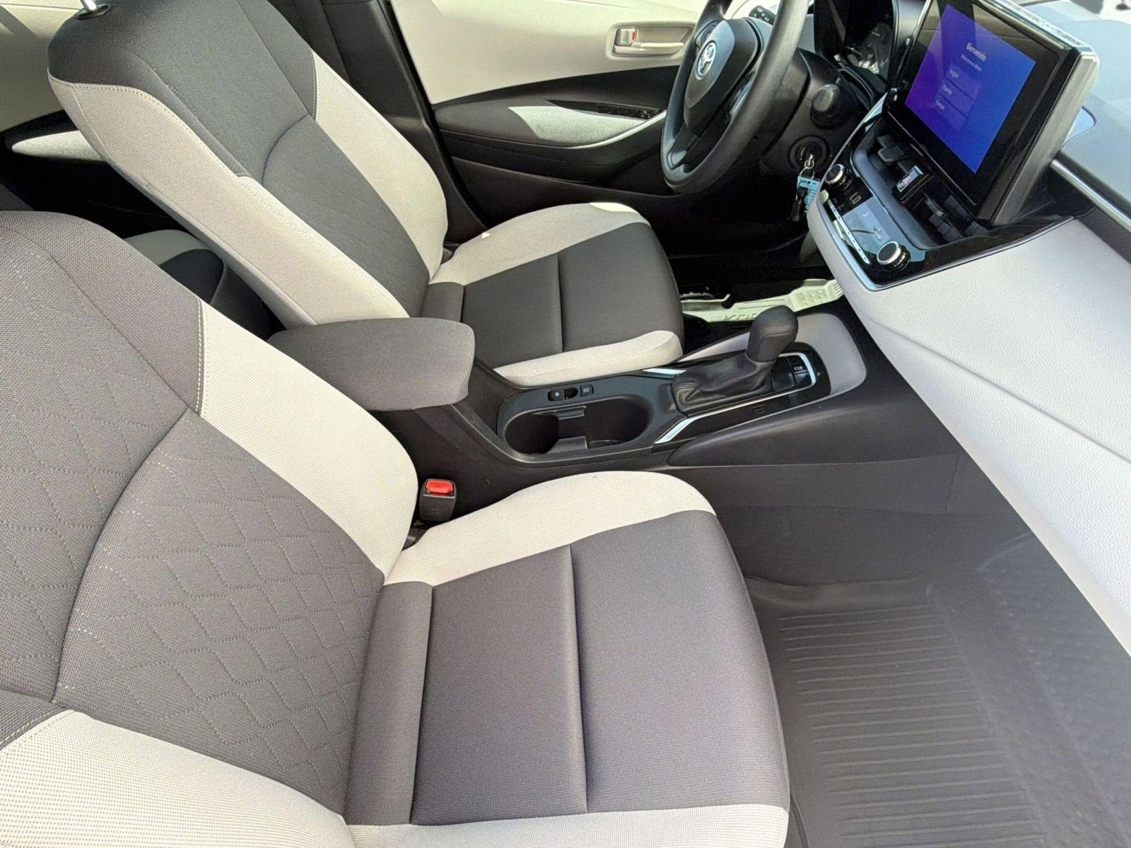 Certified 2024 Toyota Corolla LE FWD image 31