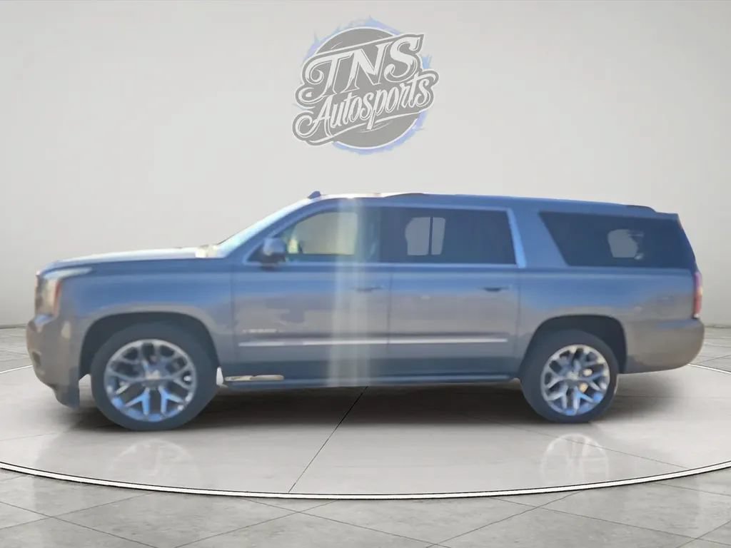 Used 2019 GMC Yukon XL Denali w/ Denali Ultimate Package RWD image 2