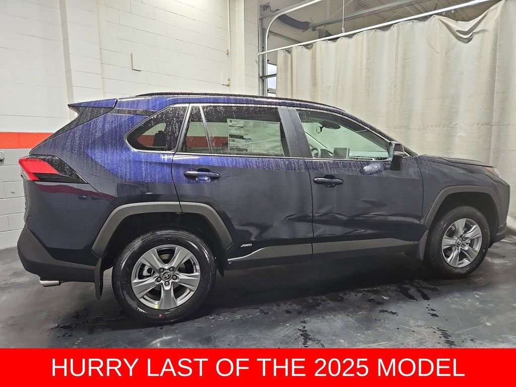 New 2025 Toyota RAV4 XLE image 9