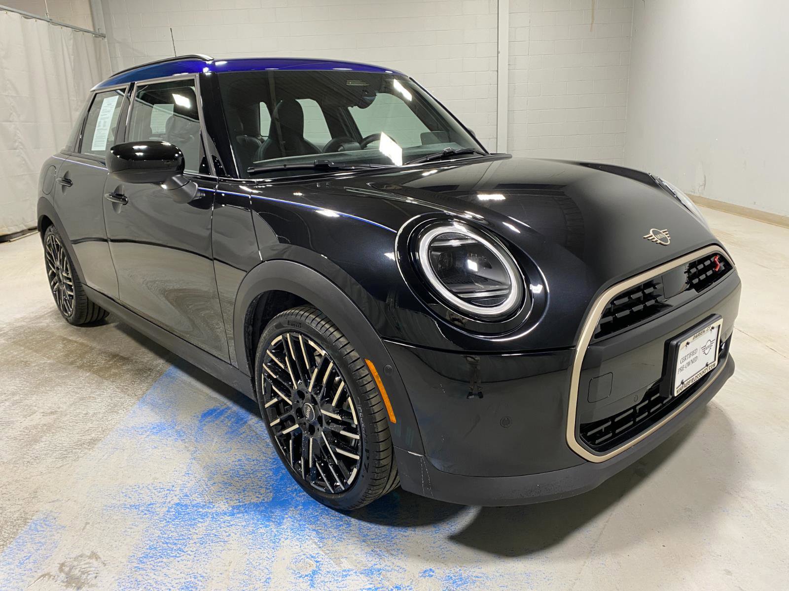 Certified 2025 MINI Cooper S image 4