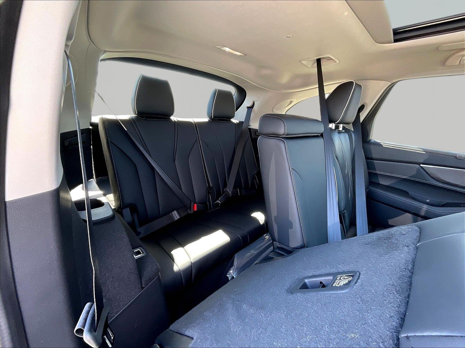 New 2026 Acura MDX w/ Advance Package AWD/4WD image 21